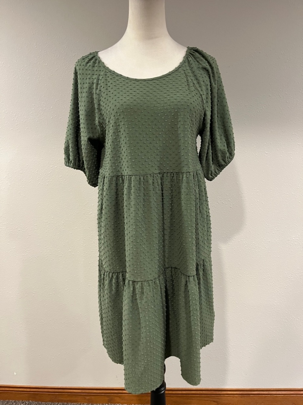 J. Crew Olive Green Textured‎ Tiered puffy short sleeves Midi Dress